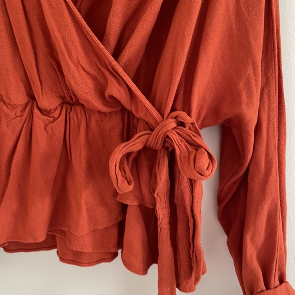 Beautiful Rust Orange Blouse! - Picture 6 of 9